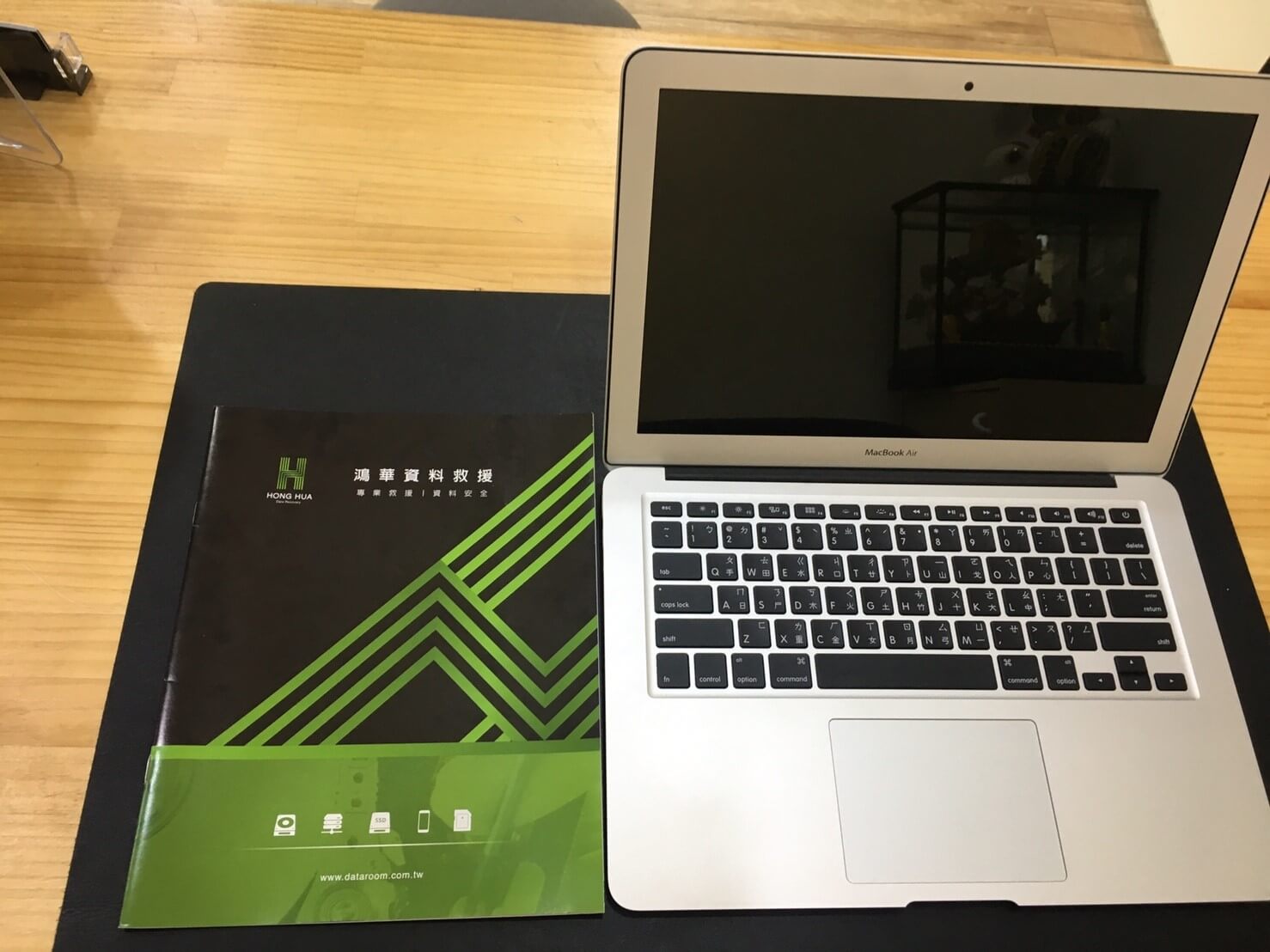 Macbook AIR (2015 A1465 MJVM2 )筆電維修 SSD硬碟資料救援 - SSD